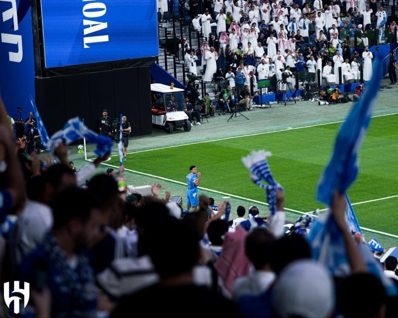 الهلال يحسم الكلاسيكو أمام الاتحاد بثلاثية.. ويعزز صدارته لـ"روشن"