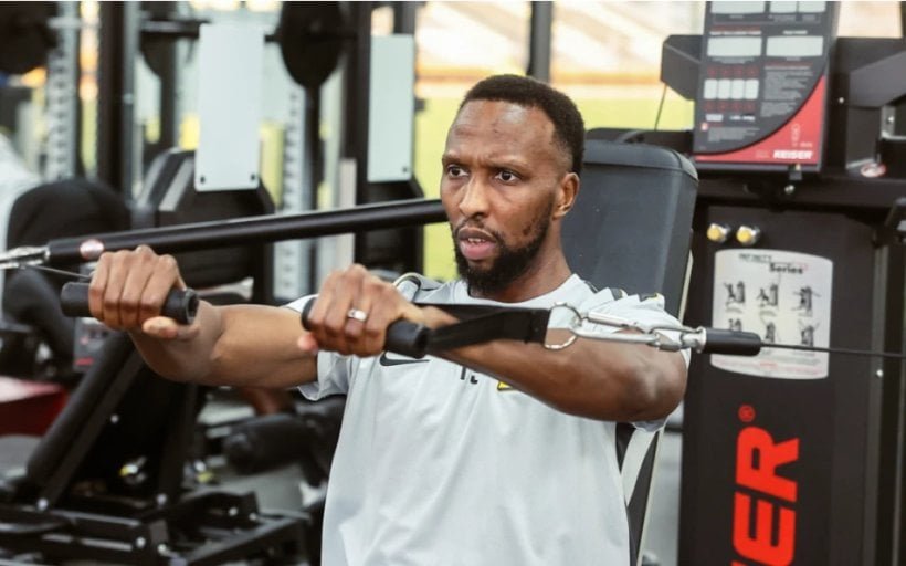 حسن كادش يدشن برنامجه التأهيلي في الاتحاد